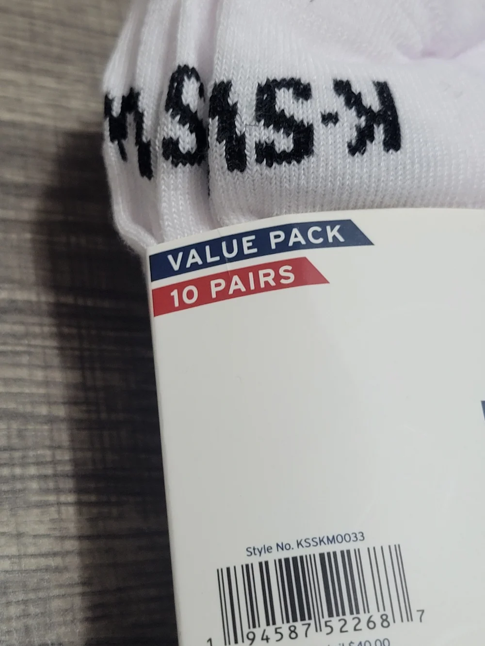 K-Swiss Men's White Low-Cut Athletic Socks Value 10 Pack - Picture 2 of 4